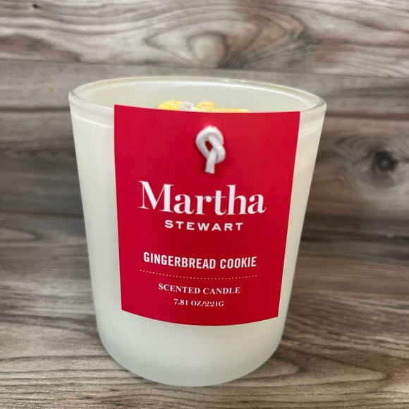🎄Martha Stewart Gingerbread Cookie Scented Candle 7.81oz/221g - Picture 3 of 3